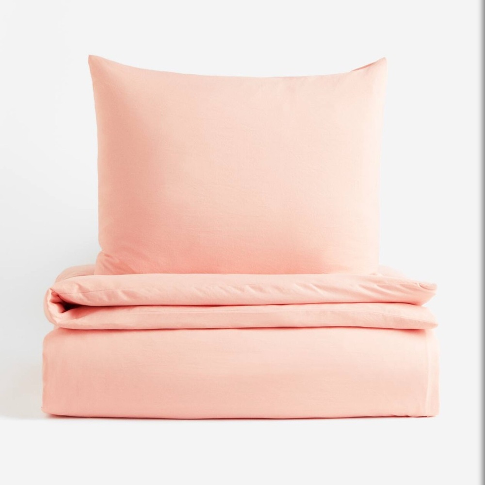 H&M Peachy Pink Pillow Set Bedding duvet twin SOLD OUT COLOR